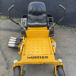 Hustler Dash 34” Zero Turn Mower 