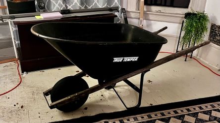 True Temper J6 Wheelbarrow
