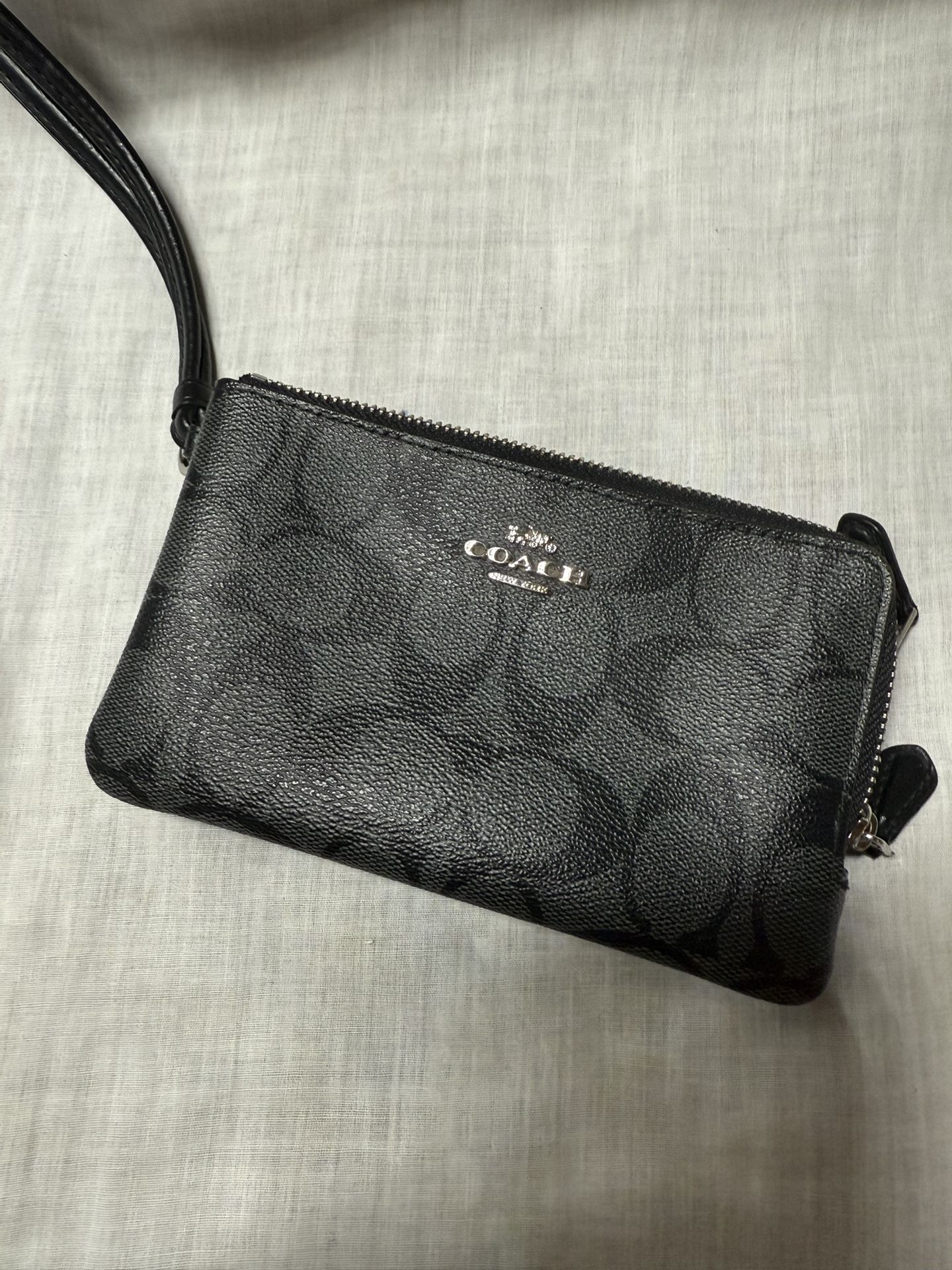 double zipper coach wristlet