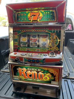 Super Reno Slot Machine w/ Key & Manual for Sale in Tolleson, AZ