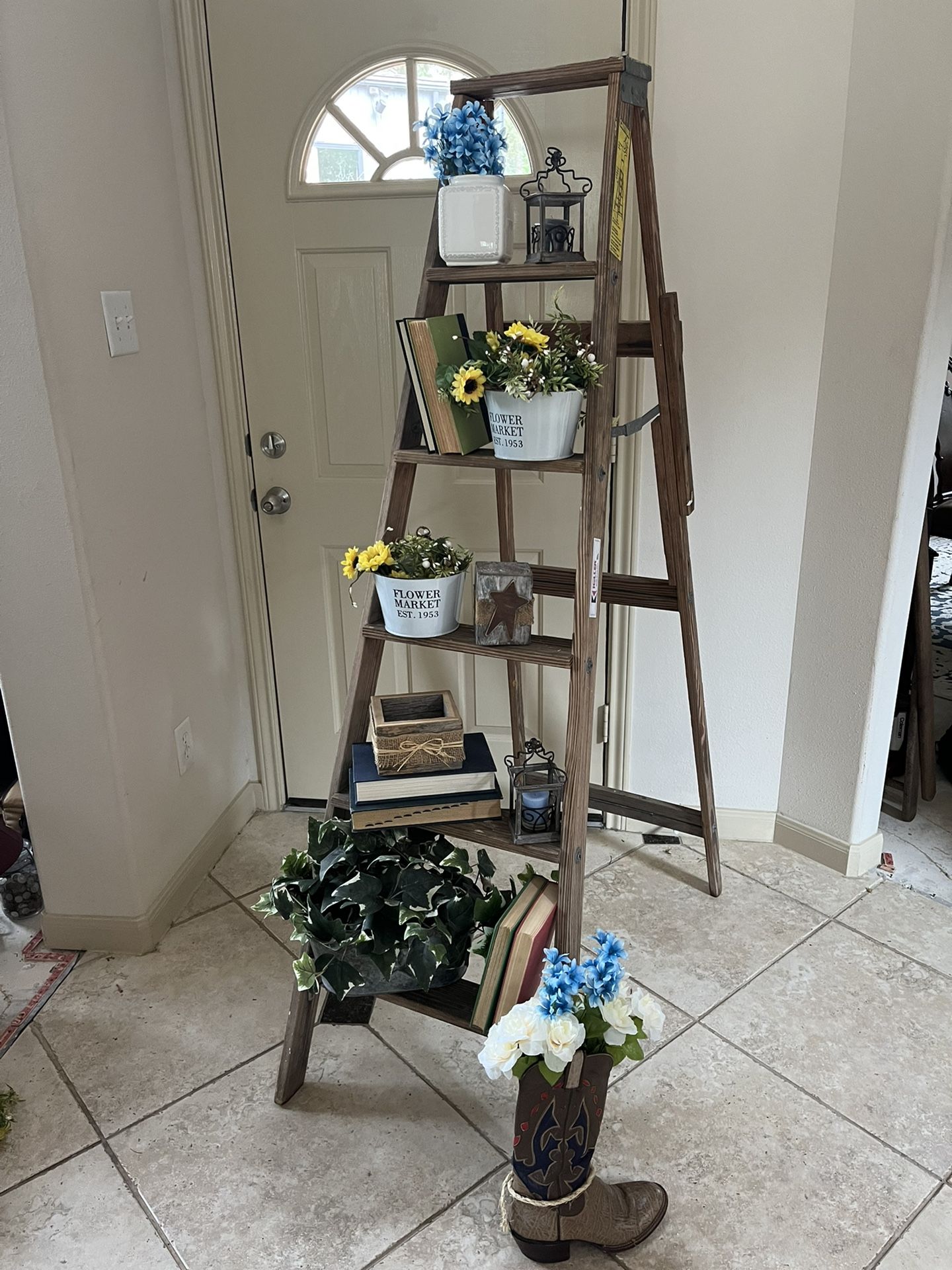 Farmhouse Ladder Staged With Decor