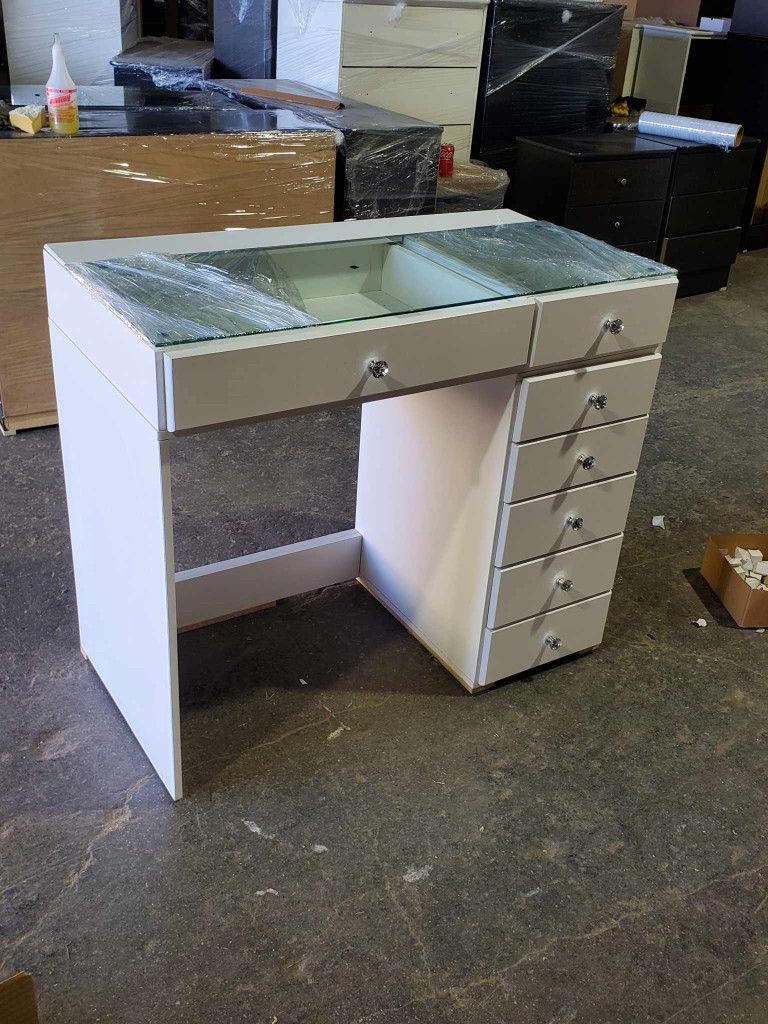 Vanity Desk,dresser,tocador,