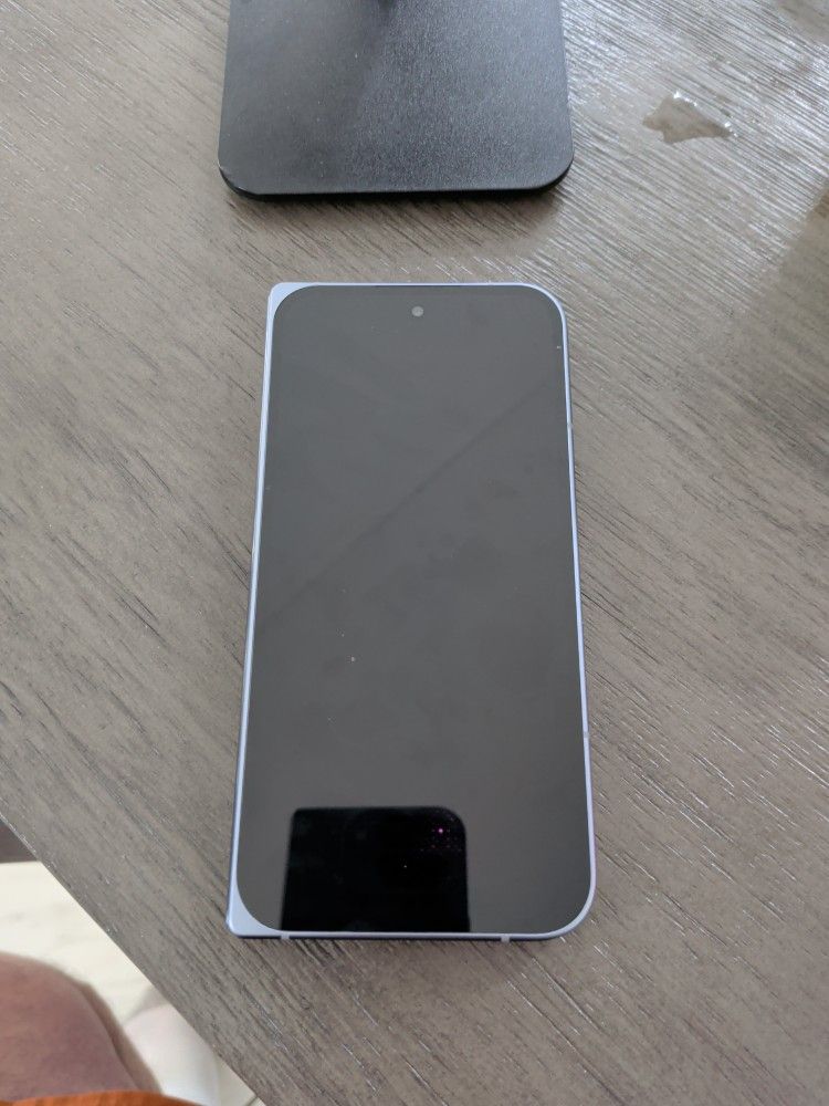 Google Pixel 10 Pro Fold Like New 256gb $1000