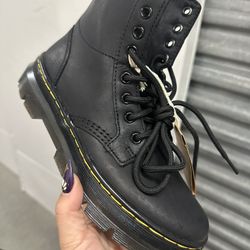  NIB Doc Martens 