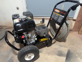Mi-T-M 3000psi 2.5gpm Commercial Pressure Washer
      ****Read Description****