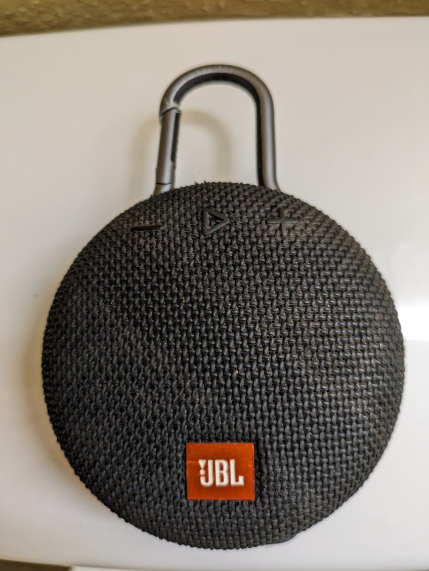 JBL Clip 3 Waterproof Portable Bluetooth Speaker 