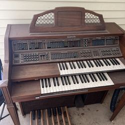 Piano  and organ Free