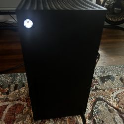 Xbox series X 1TB W/Astro A30 Headset And Elite Controller (3 Total)