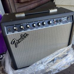 Fender Frontman 25R Guitar Amp With Original Box