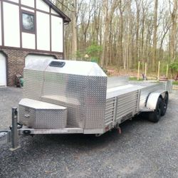 2023 20' Power Tilt 10,000 Lb Trailer $14,000 Or Best Offer Paid $20,000