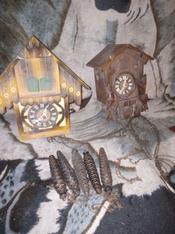 2 vintage kookoo clocks