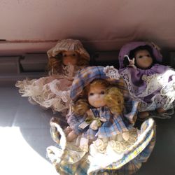 Vintage Tiny Porcelain Dolls