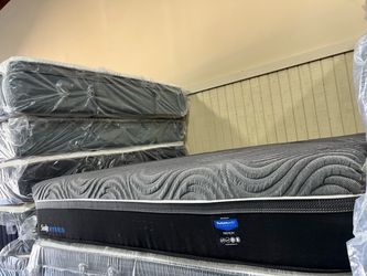 King sealy mattress set