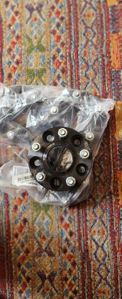 Black Forged Wheel Spacer with Lug Nuts