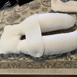 Korean Hug Bear Pillow 