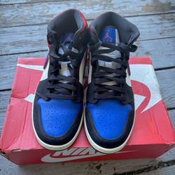 Air Jordan 1 Mid 