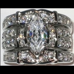 New 18k White Gold Wedding Ring Set 