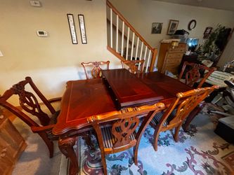 Solid wood Ashley dining table set