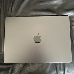 14-inch MacBook Pro - Space Black MBP 14 SB/12C/16C GPU/24GB/512G-USA