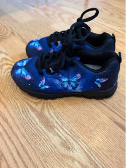 Girls Butterfly Athletic Sneakers Size 32