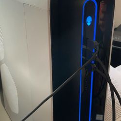 Alienware Aurora R9 i7-9700 3GHz 8core; 64GB RAM NVIDIA RTX 2080 Super. Gaming pc