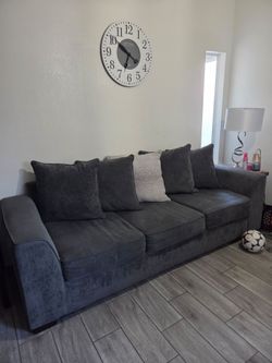 furniture used