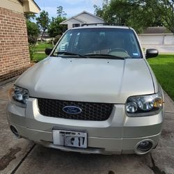 2005 Ford Escape