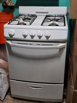 GAS STOVE
