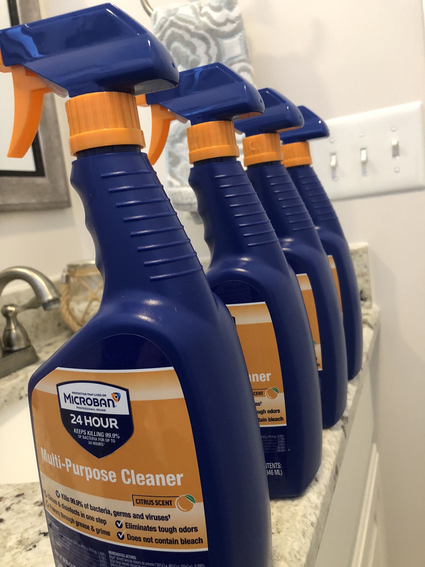 (4) Microban Multi-purpose Cleaner