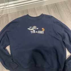 Tom and Jerry crewneck sweater