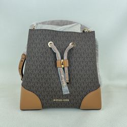 Micheal Kors Mercer Gallery Purse 