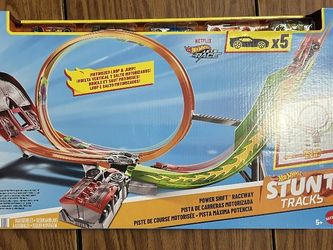 Hotwheels Power Swift Raceway