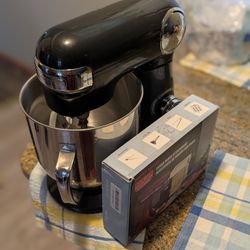 Stand mixer 