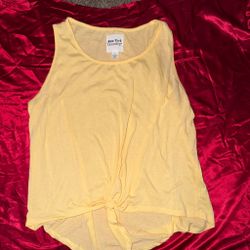 New York Laundry Yellow Tank Top Size L