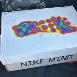 Nike Minds