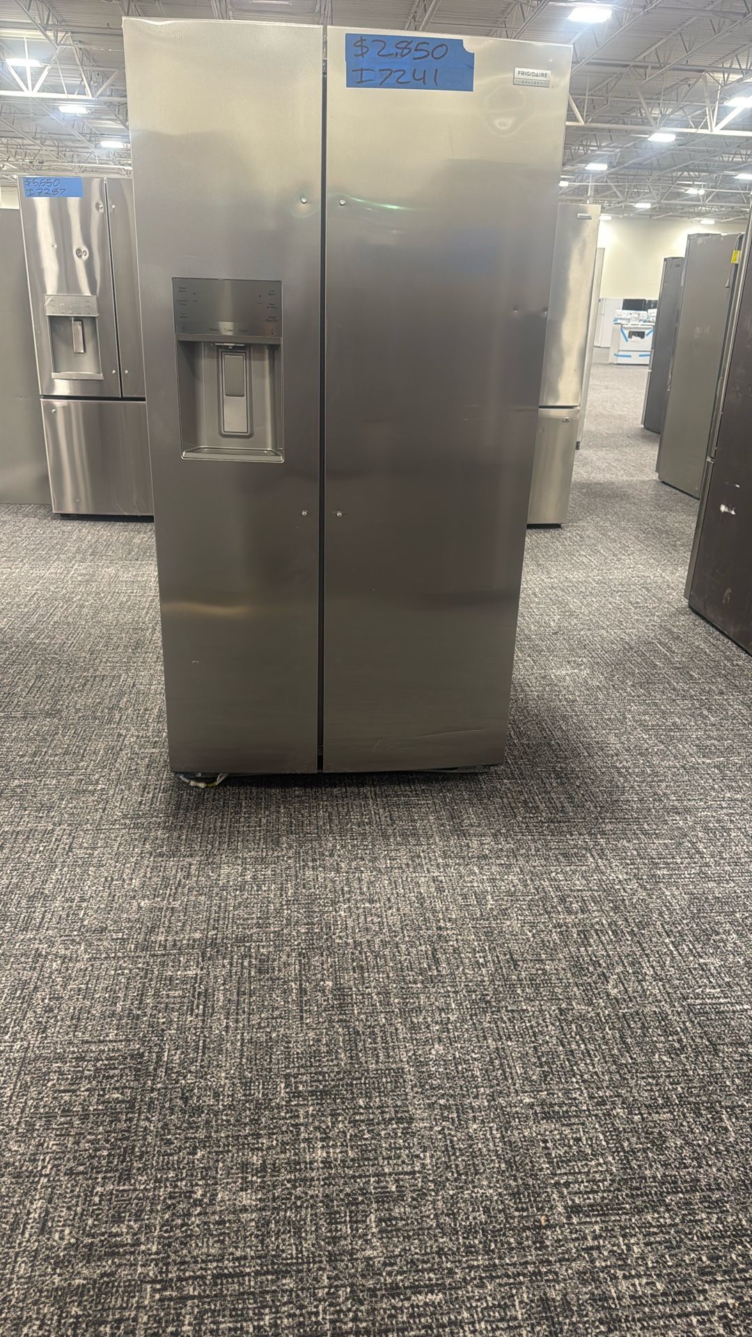 Refrigerator