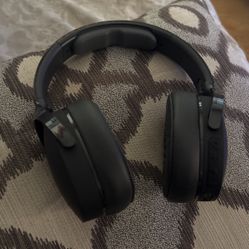 Noise Cancelling Skullcandy Headphones With Charger 