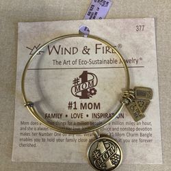 Bracelet #1 Mom