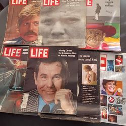 8 LIFE Magazines