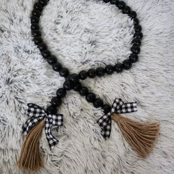 Black Garland Beads Decor 