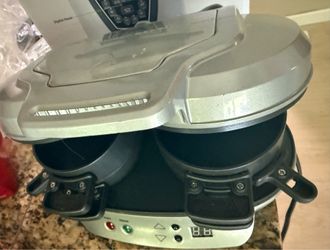 Hamilton Beach Dual Breakfast Sandwich Maker with Egg Cooker Ring and Timer, Breakfast Station, Silv