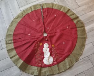 Tree Skirt