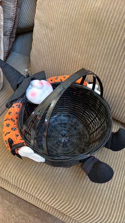 Halloween Witch Trick  or Treat  Candy Basket