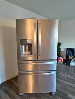 Whirlpool 4 door French door fridge