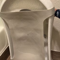 The First Years Baby Tub