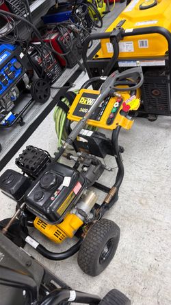 DeWalt 3400 PSI Gas Pressure Washer