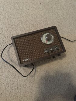 Victrola Wooden Radio/BTspeaker