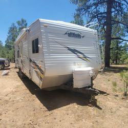2007 Attitude Toy Hauler