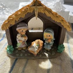 Precious Moments Nativity Set, 4 Pieces