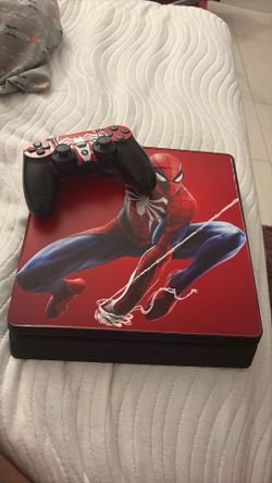 PS4 Slim